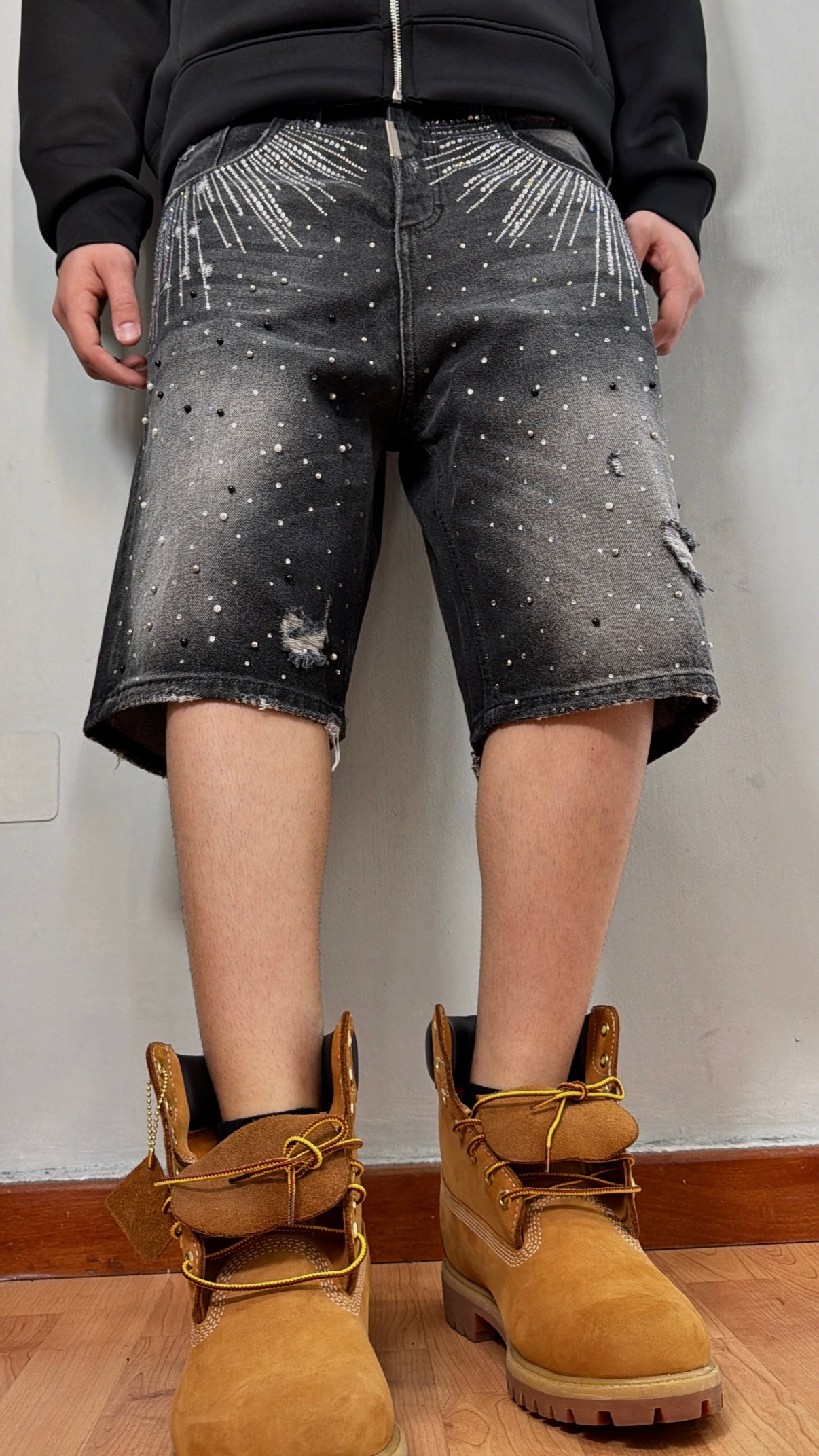 Baggy short blackout