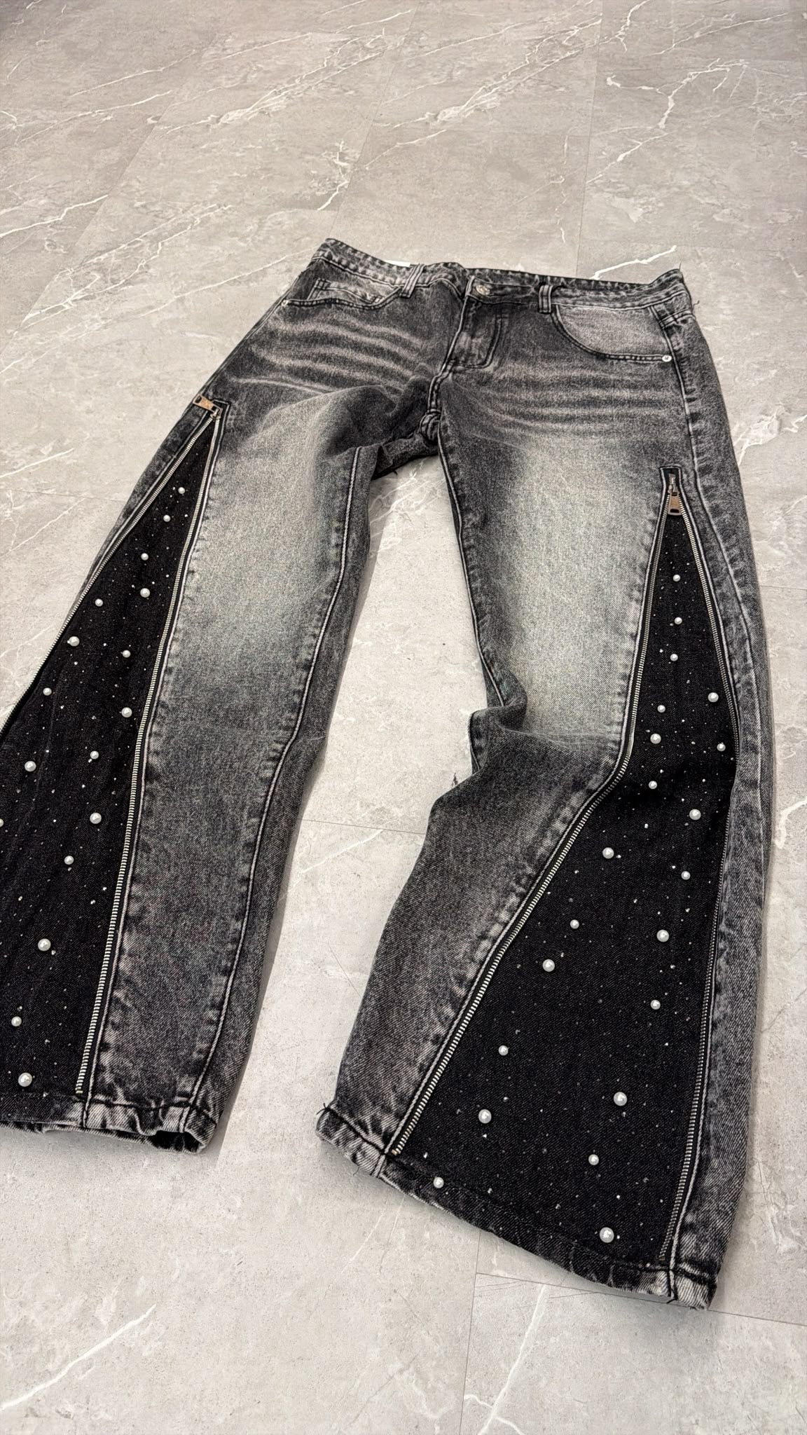 Jeans flare borchie