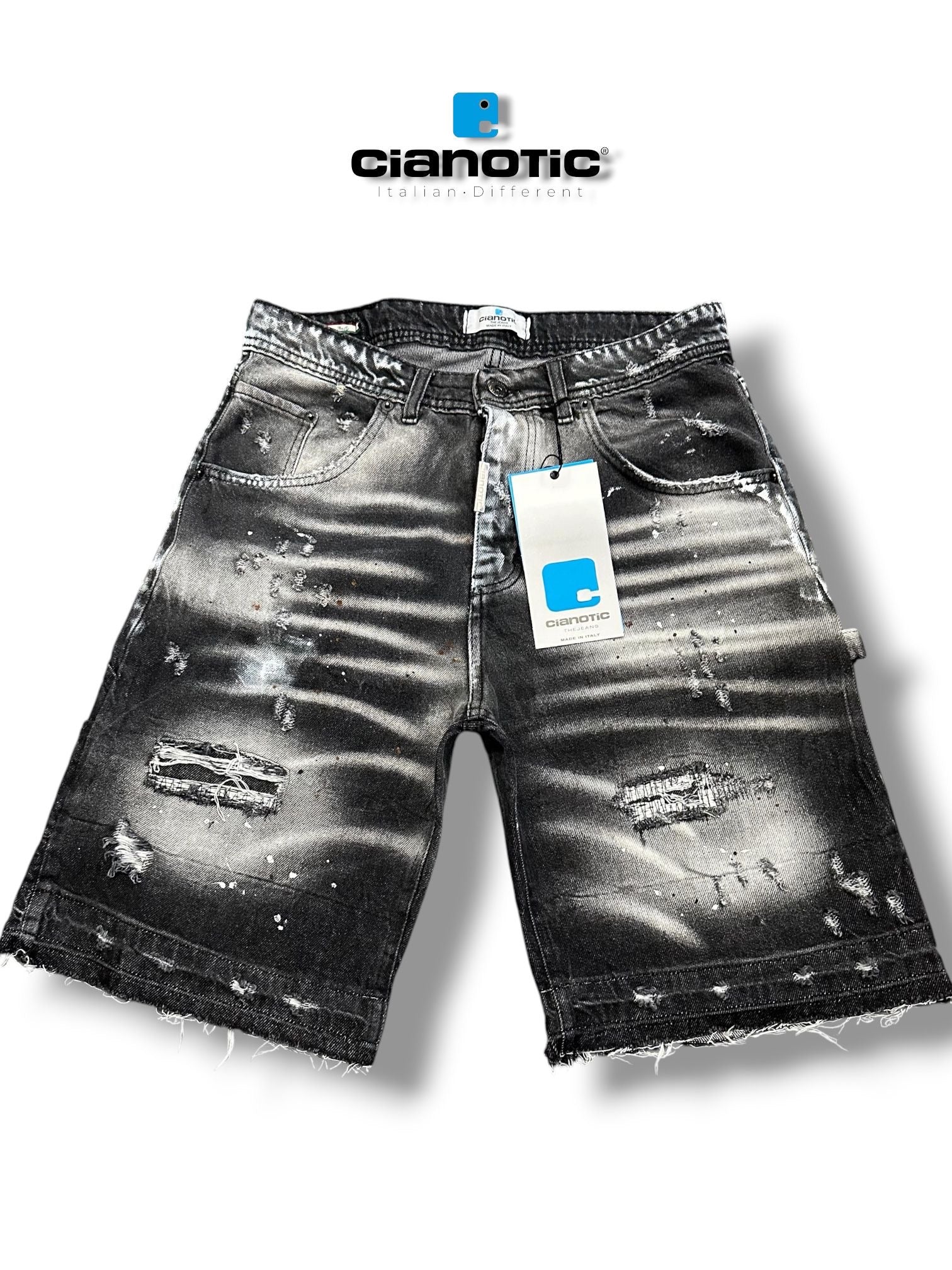 Short carpenter hammer wash