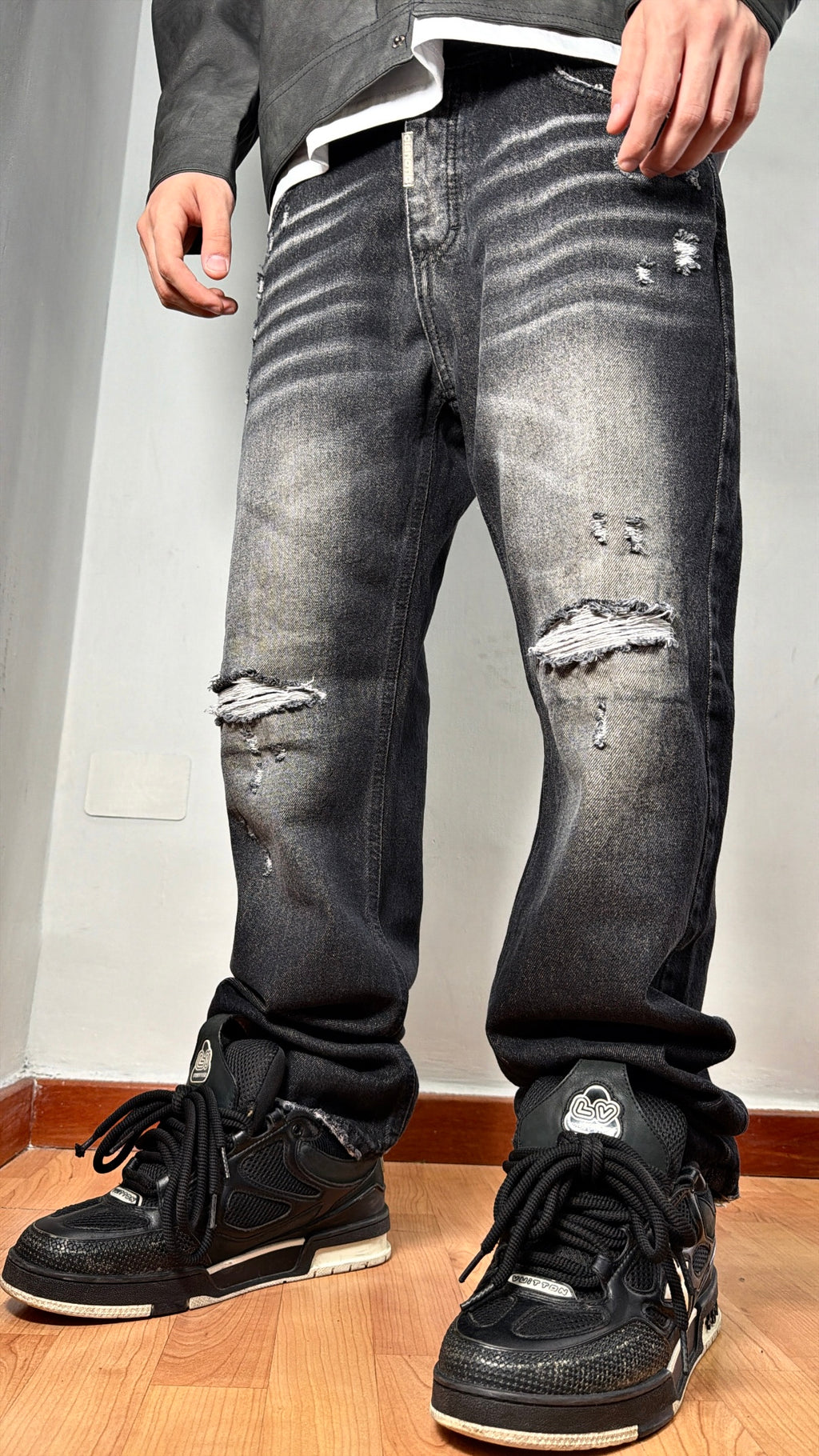 Straight fit svr balck
