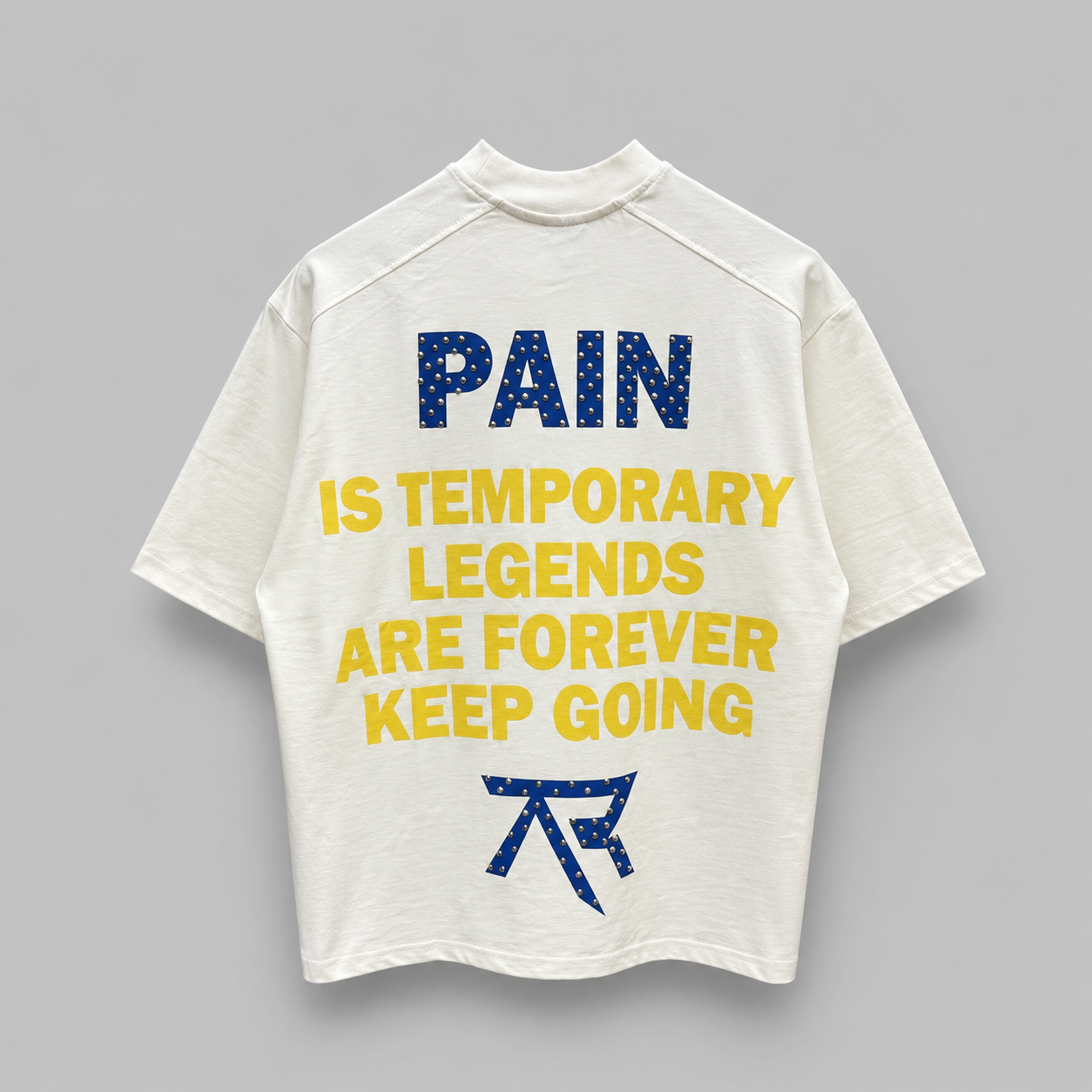 T-shirt pain