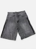 Short gray zip