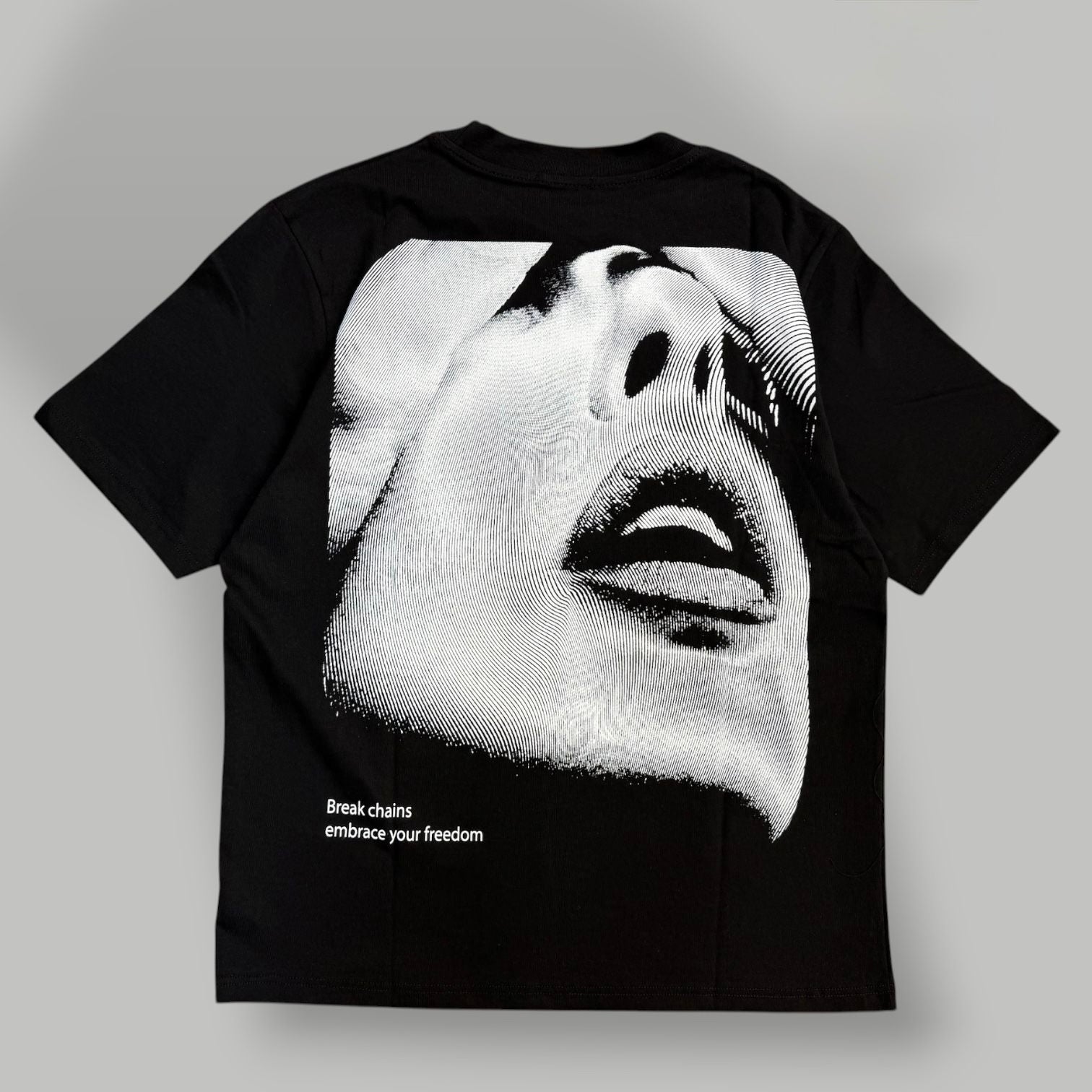 T-shirt WOMEN