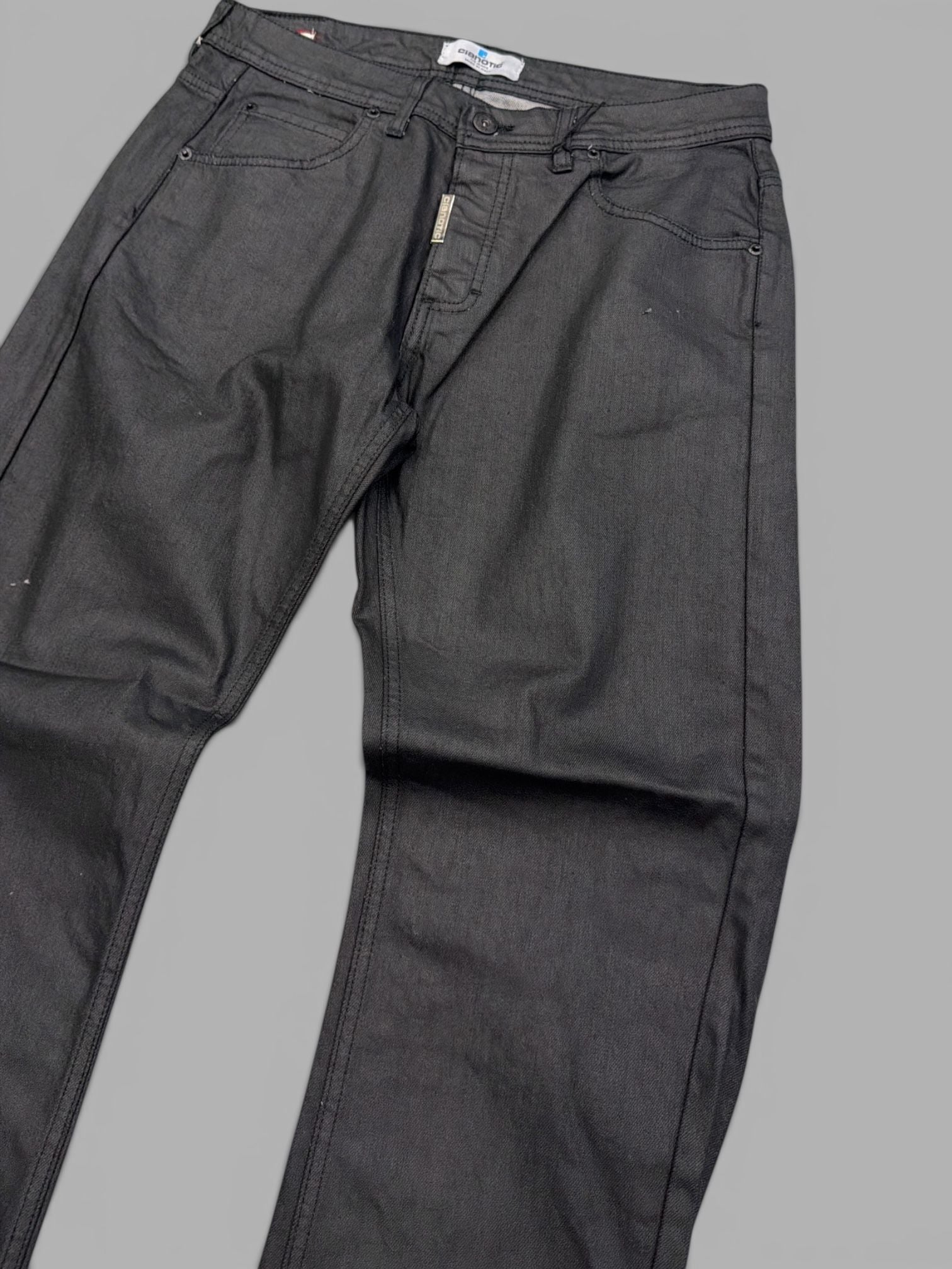 Straight fit spalmato black