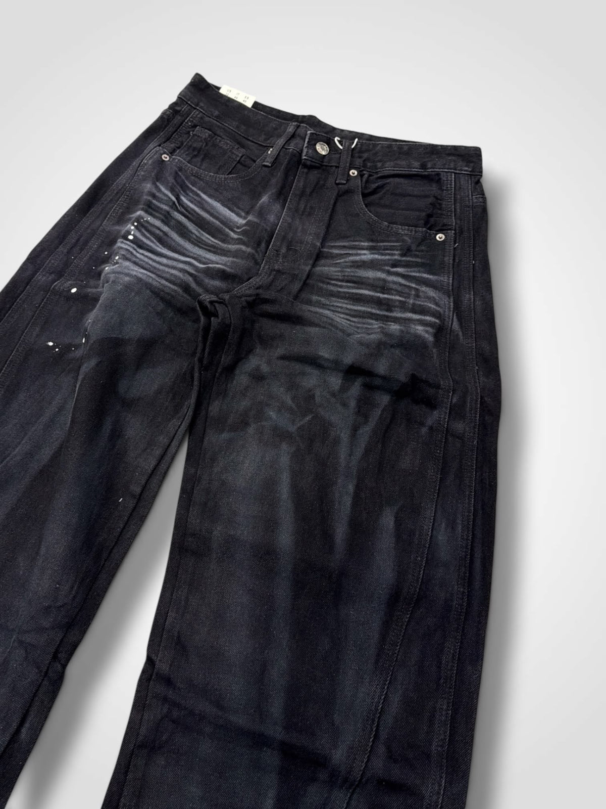 Jeans balloon painting