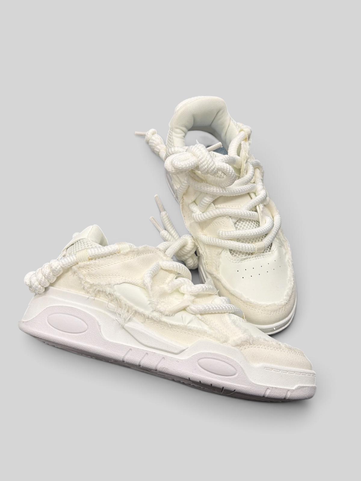 Scarpa lacci doppi jr