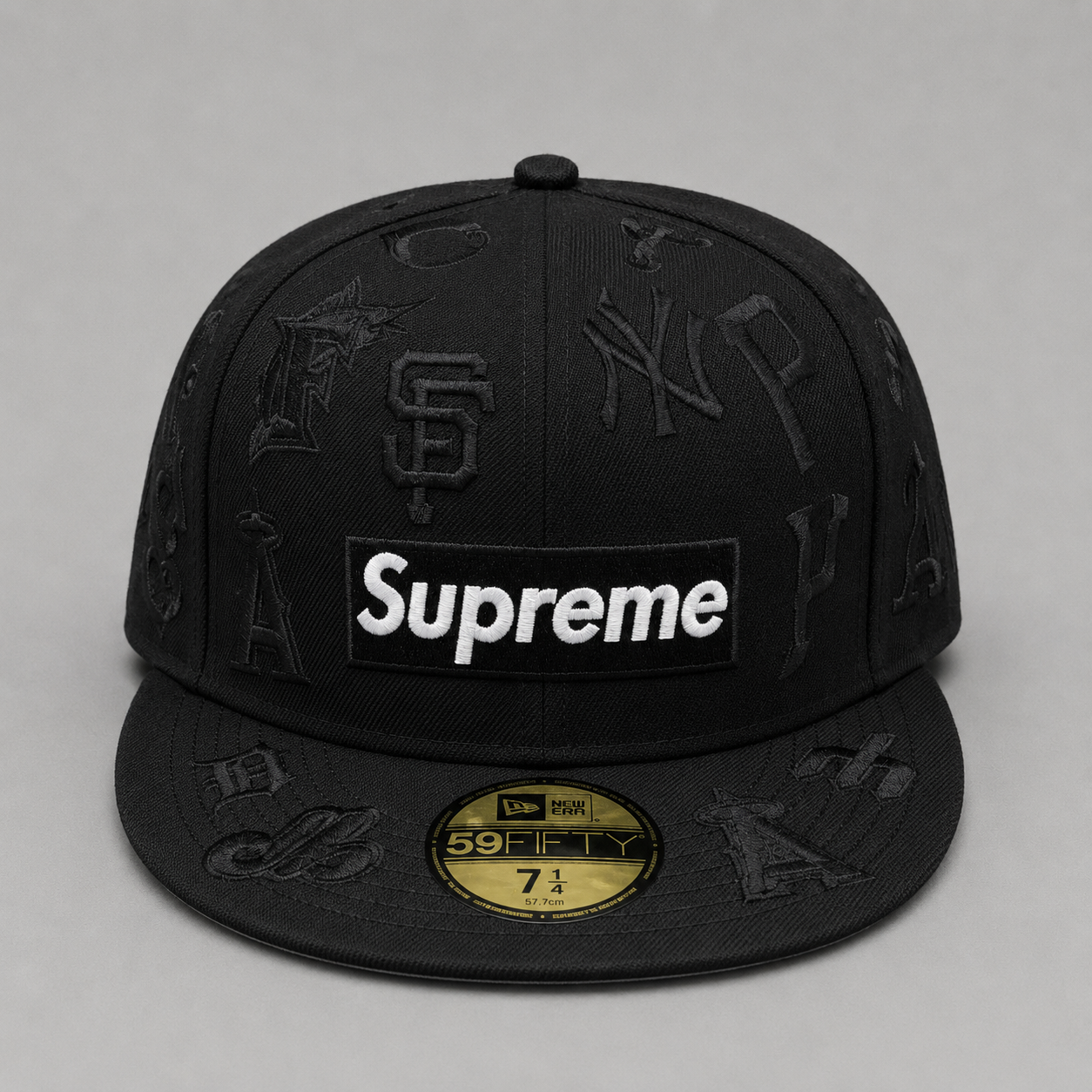 Cap supreme multilogo