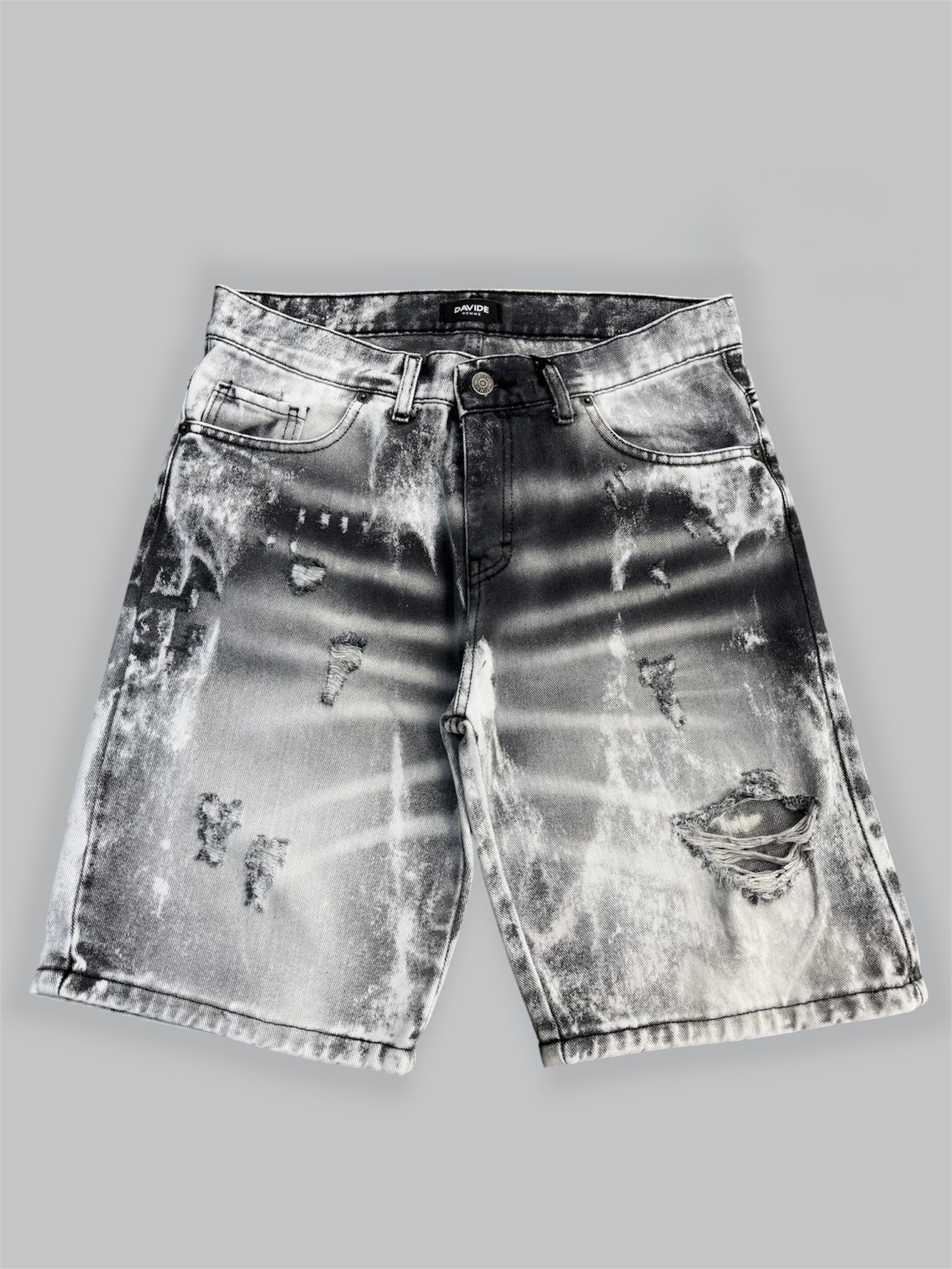 Short G12 black