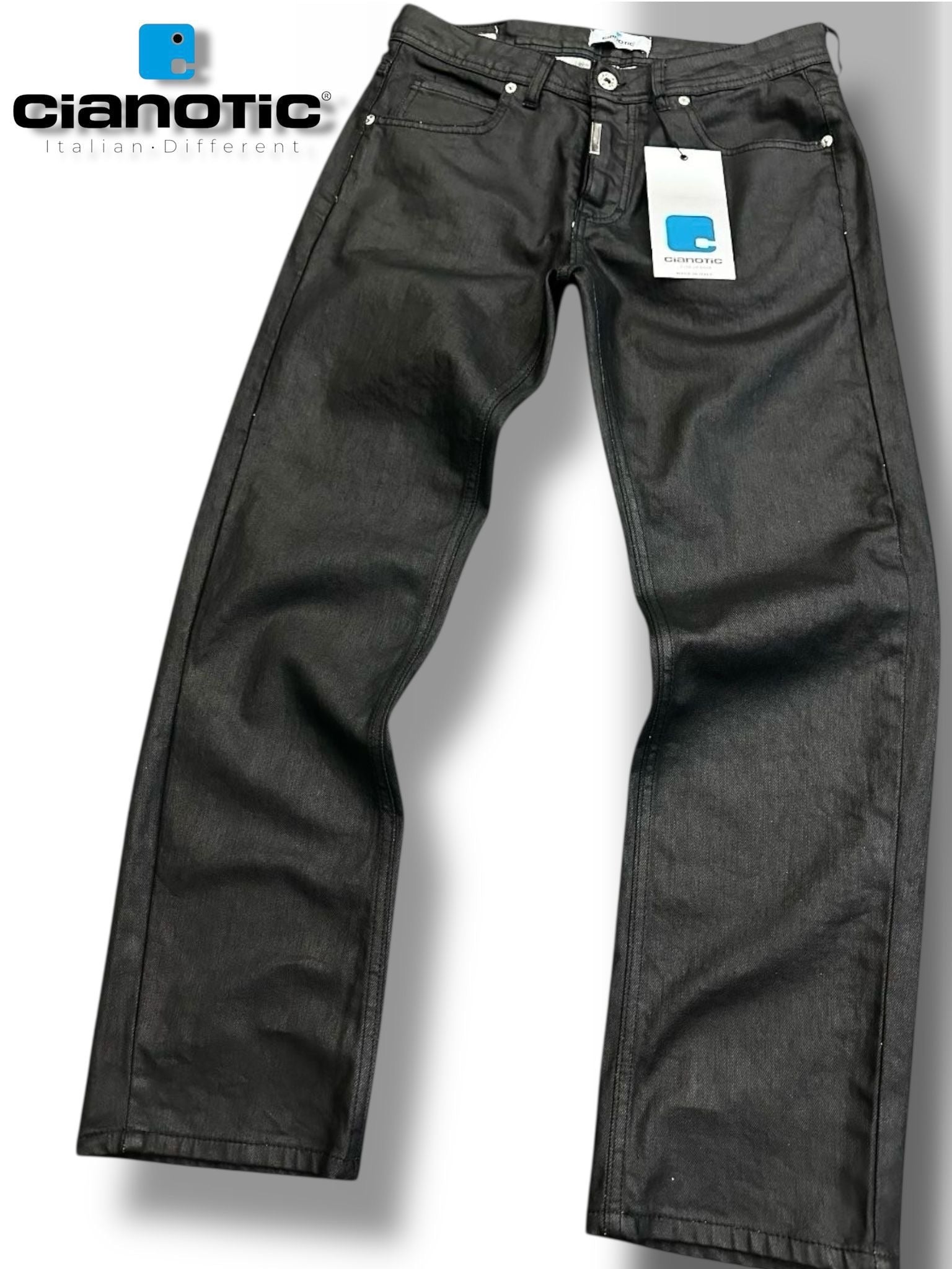 Straight fit spalmato black